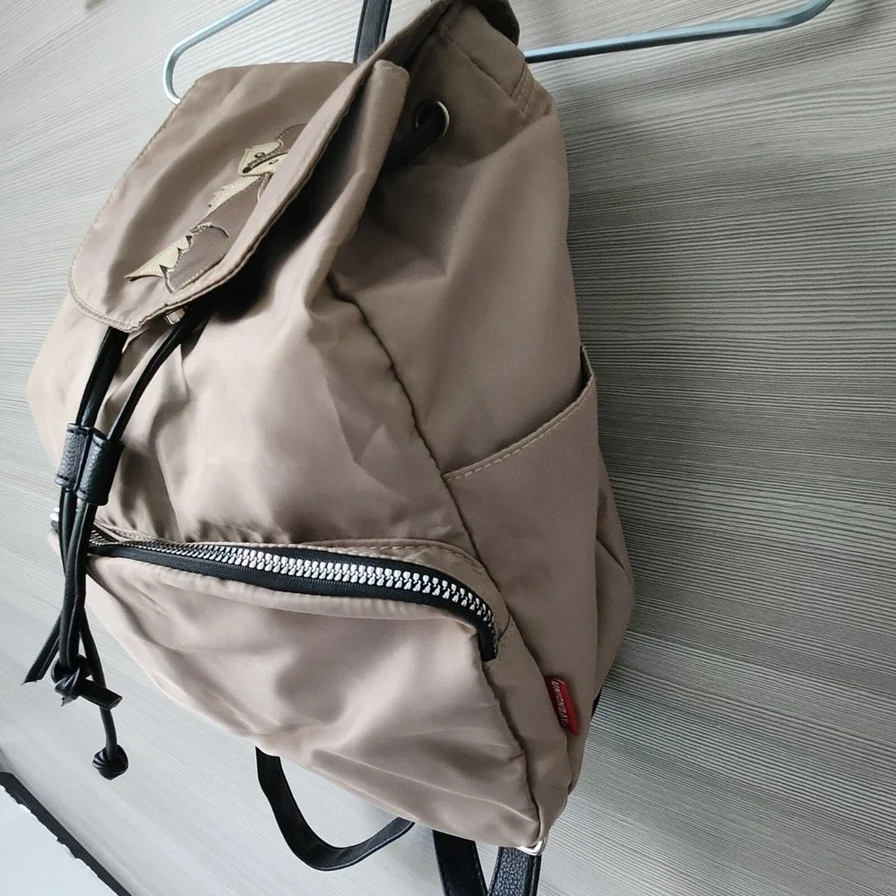 Union Bay Fox Backpack Bag Patch Nylon Purse Lightweight Snap Flap Tan